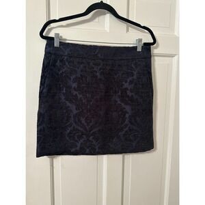 𝅺ann Taylor Loft mini skirt